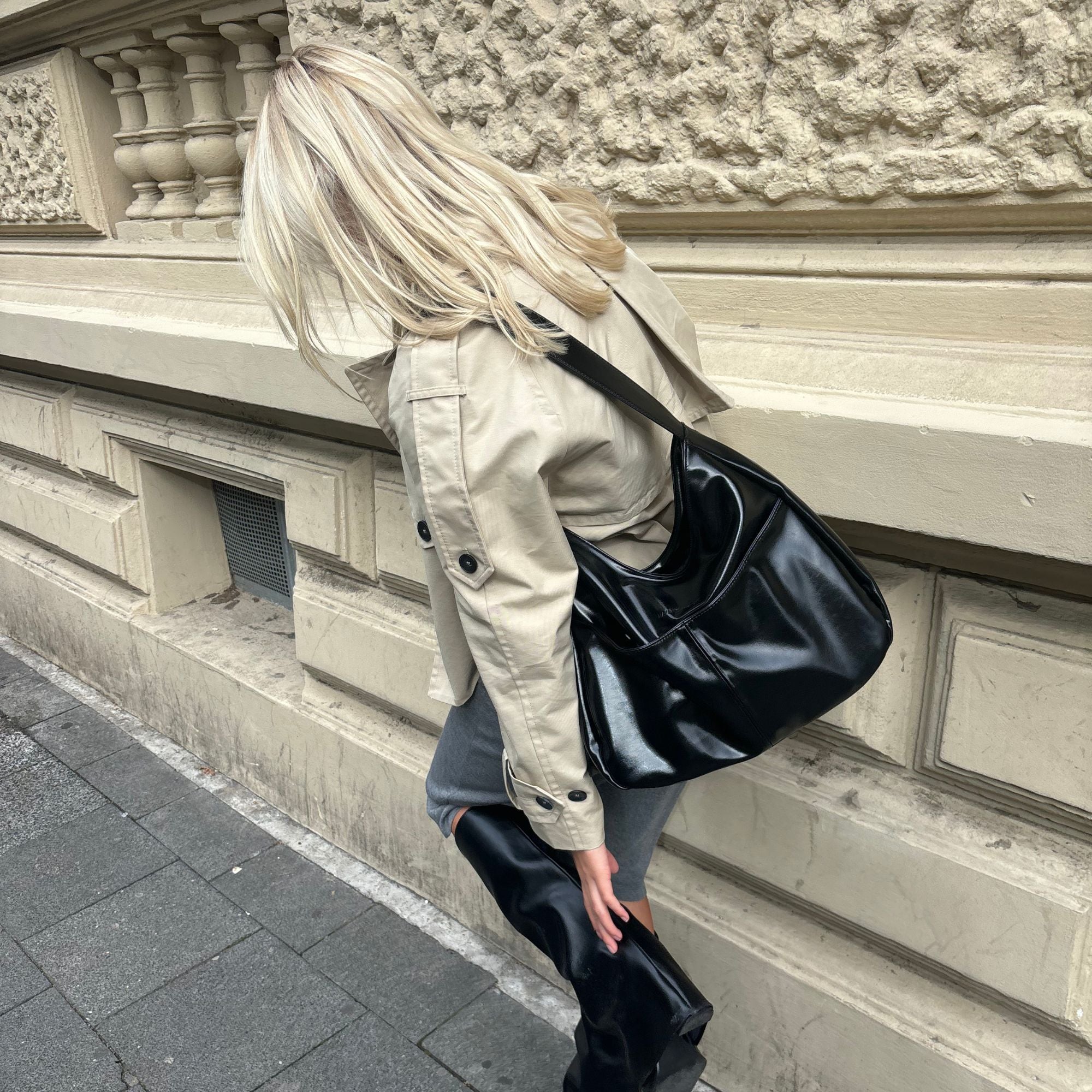 the mila shoulder bag